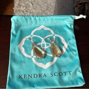 Kendra Scott gold/ clear earrings